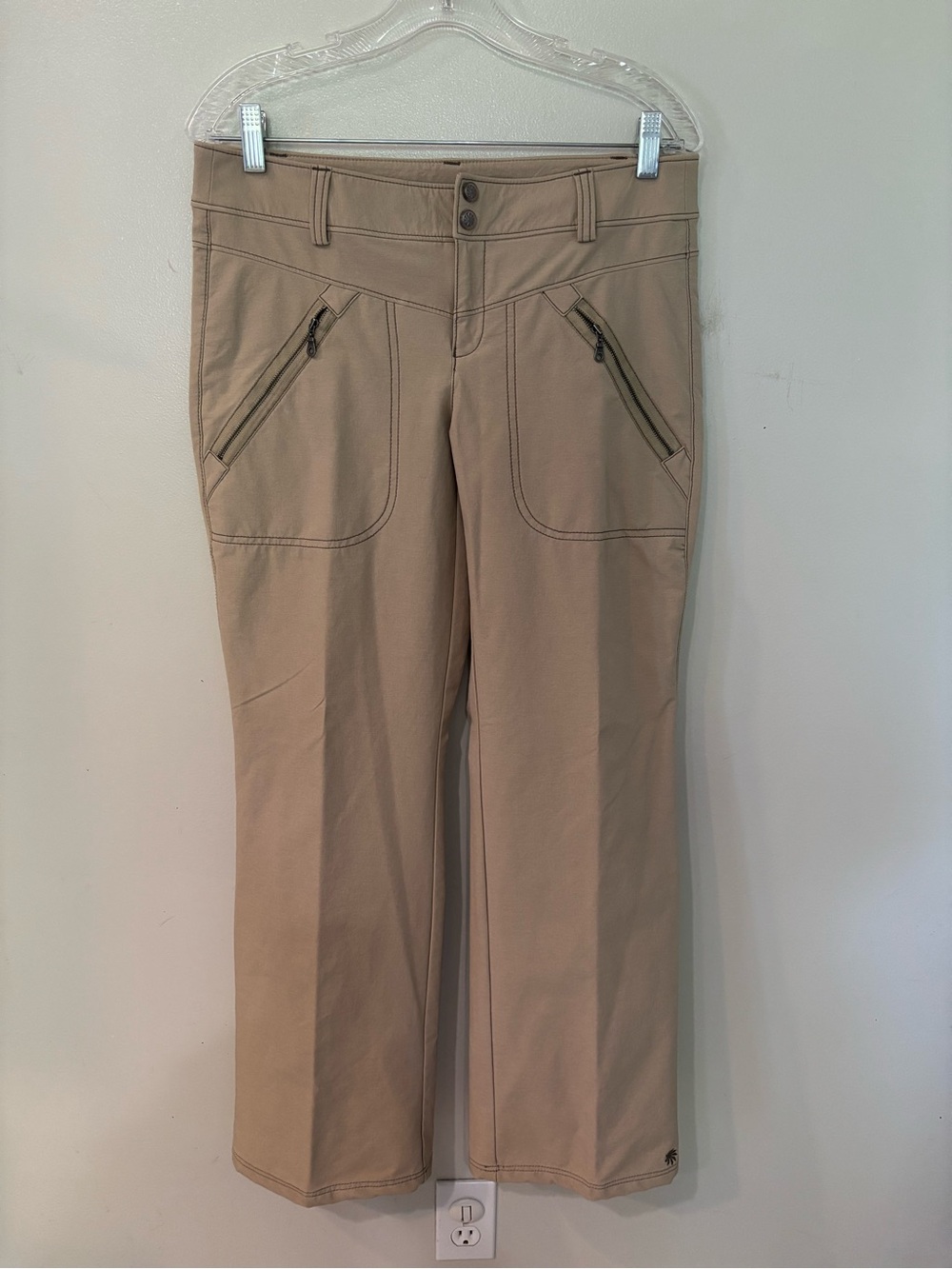 Athleta Bootcut Nylon Hiking Outdoor Zippered Pockets Pants Women’s Size 6